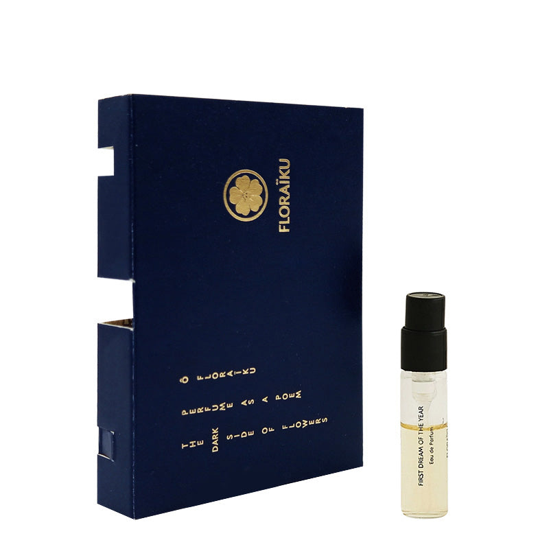 offizielle Parfümprobe von Floraiku First Dream Of The Year Duft 1.5ml 0.05 fl. oz. offizielle Parfümprobe von Floraiku First Dream Of The Year Duft 1.5ml 0.05 fl. oz.