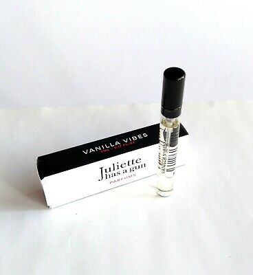 Juliette Has a Gun Vanilla Vibes 4 ml 0,135 fl. Unze. oz. Nach Angaben von Juliette Has a Gun Vanilla Vibes 4 ml 0,135 fl. oz. oz. oficjalna próbka parfum, Juliette Has a Gun Vanilla Vibes 4ml 0,135 fl. oz. oz. Offizielle Produktbeschreibung, Juliett